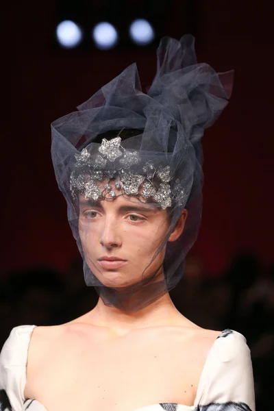 Look 72